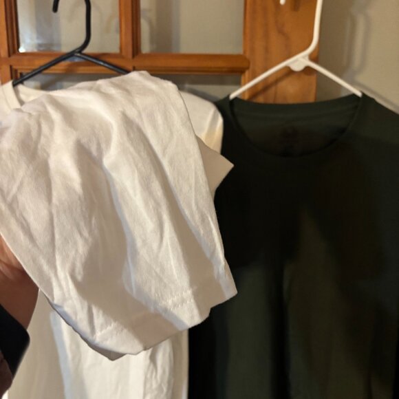 2 Long sleeve Cotton crew neck tees green and white /SZ: XL - Picture 5 of 15